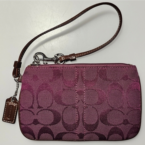 Coach Classic Signature Optic Lurex Wristlet Wallet - Picture 6 of 16